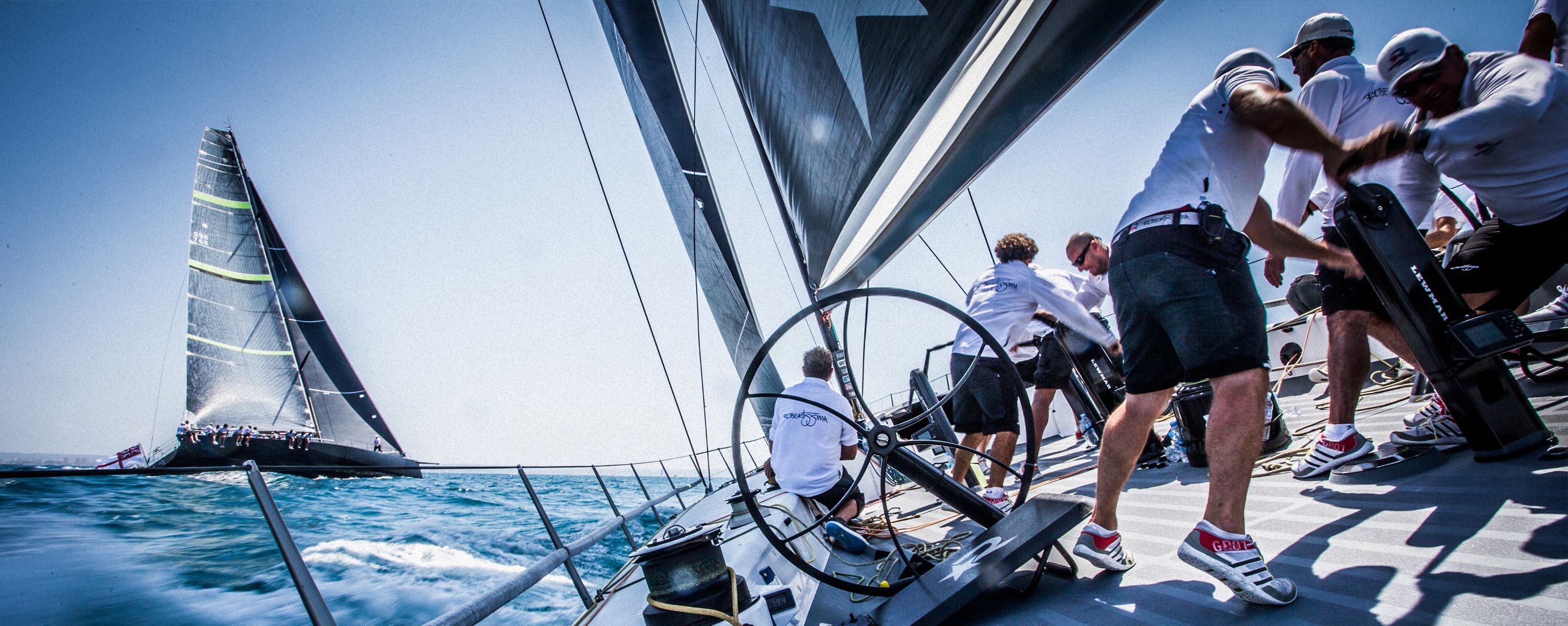 Squadre veliche in competizione